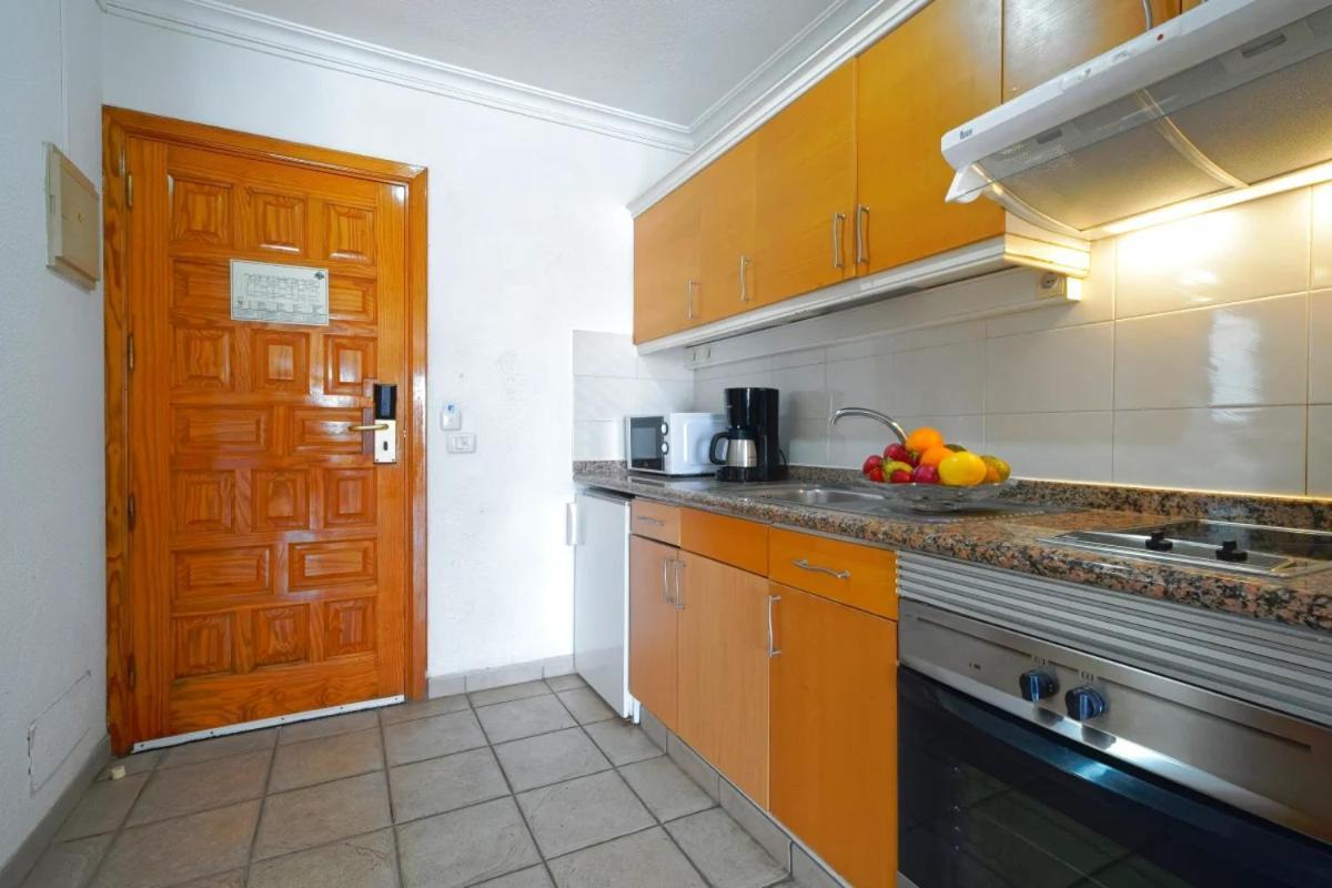Beverly Hills Suites - Excel Hotels & Resorts Los Cristianos  Exteriör bild